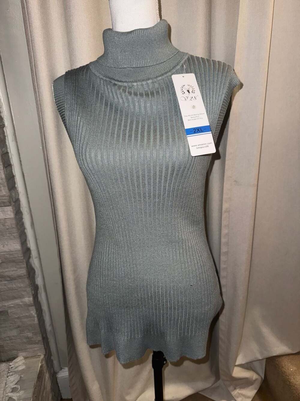 V28 Turtleneck Sleeveless Sweater Vest Size 2XL Green Ribbed Knit